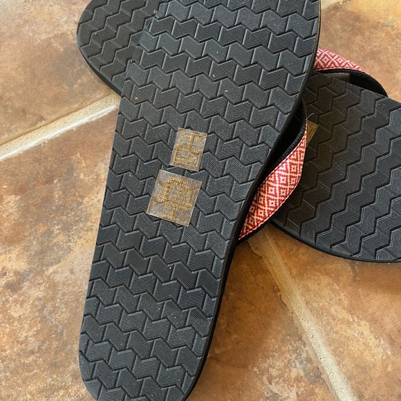 J Crew flip flops size 13 - Picture 4 of 4